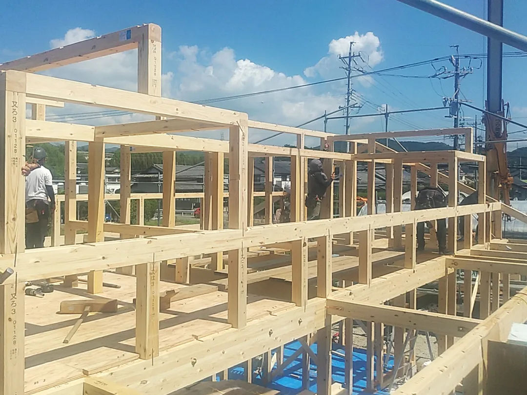 Natulife Homes｜施工日記｜新築工事・豊川市H様邸｜めでたく上棟を迎えました！