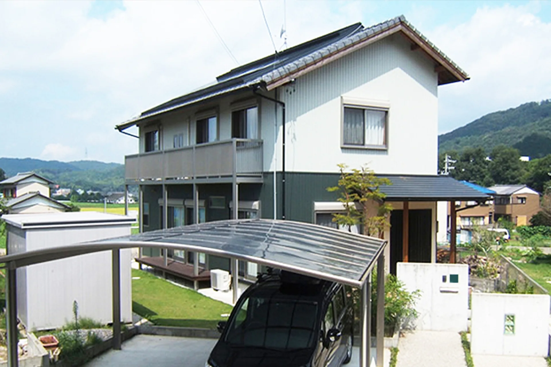 Natulife Homes施工事例｜桧無垢板フローリング採用の自然素材あふれる家