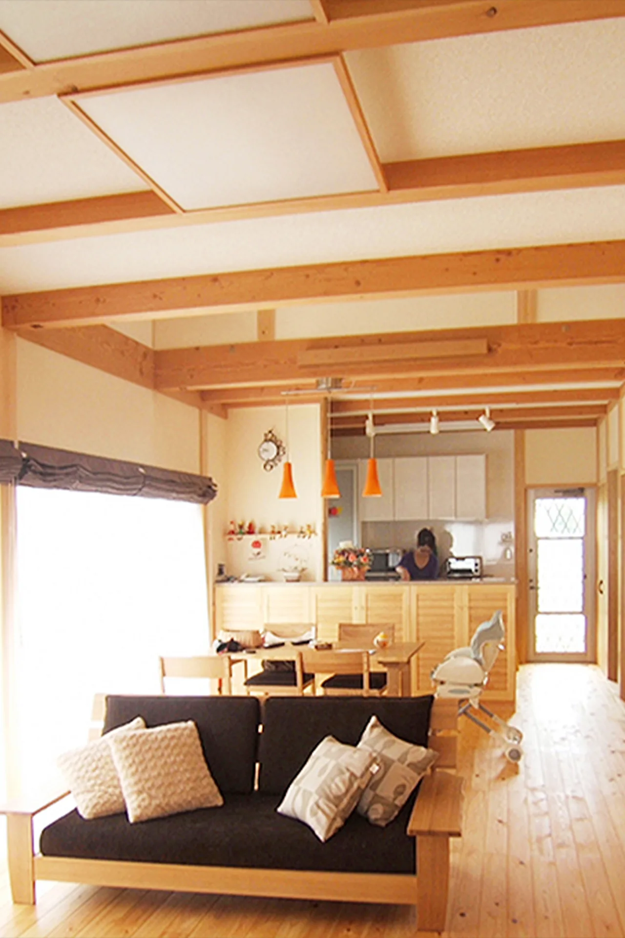 Natulife Homes施工事例｜桧無垢板フローリング採用の自然素材あふれる家