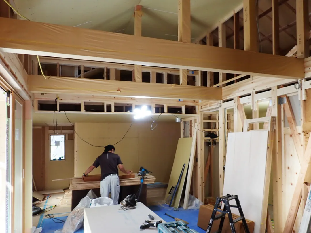 Natulife Homes｜施工日記｜新築工事・豊川市H様邸｜室内構造梁の様子