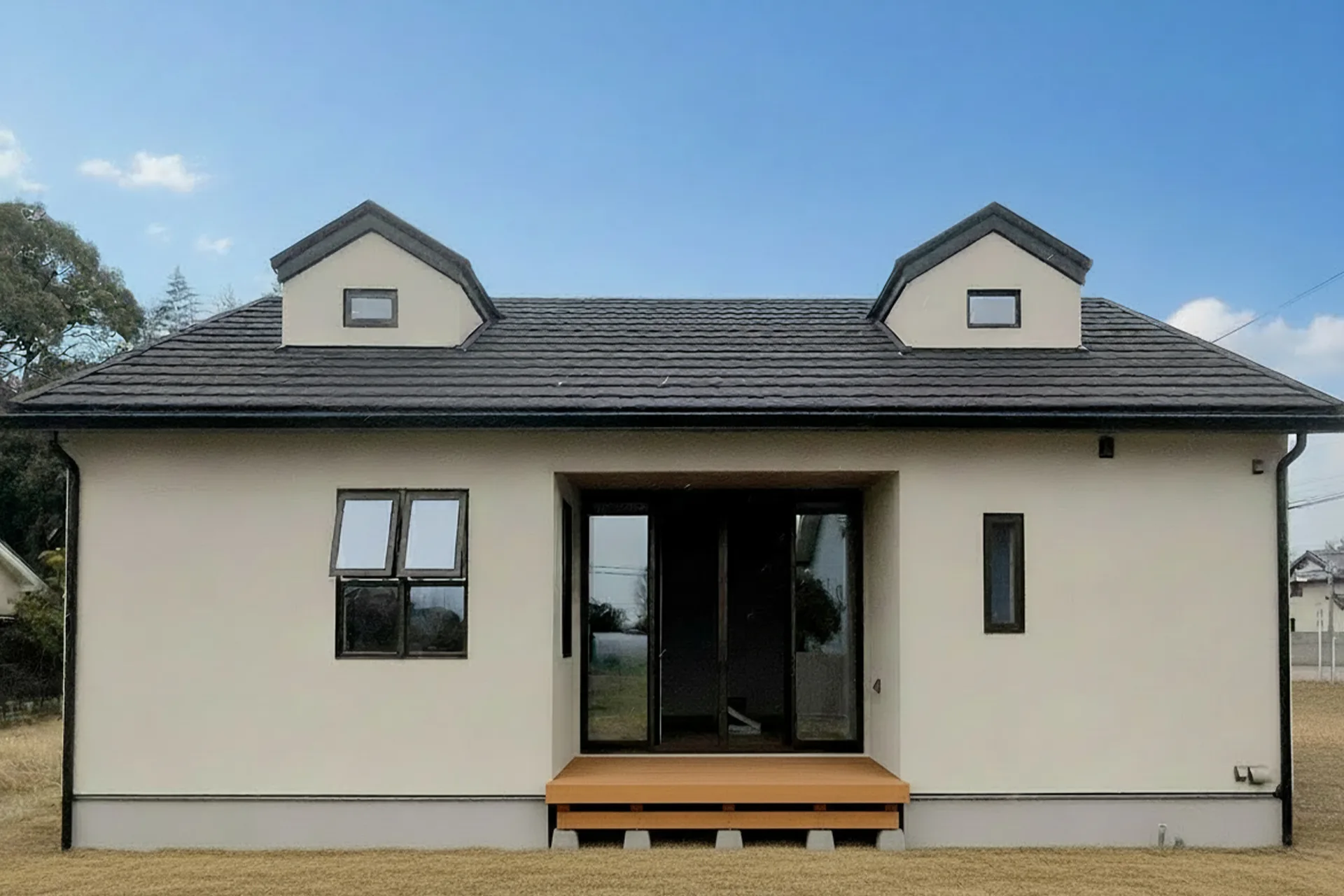 Natulife Homes｜施工事例｜H様邸｜白壁と木のぬくもり 陽だまりをまとう南仏スタイルの家